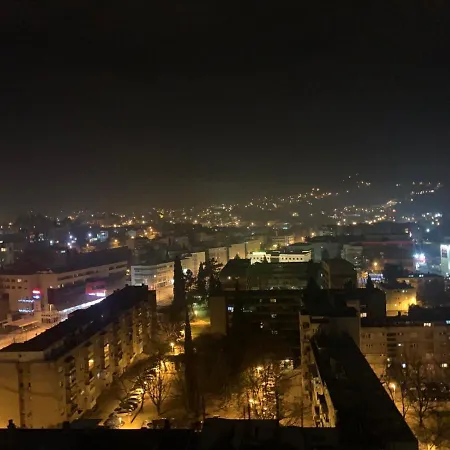 Lägenhet Hellosky